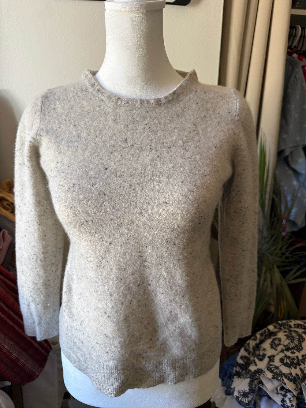 Charter Club 100% Cashmere Cream Speckled Crewneck Sweater